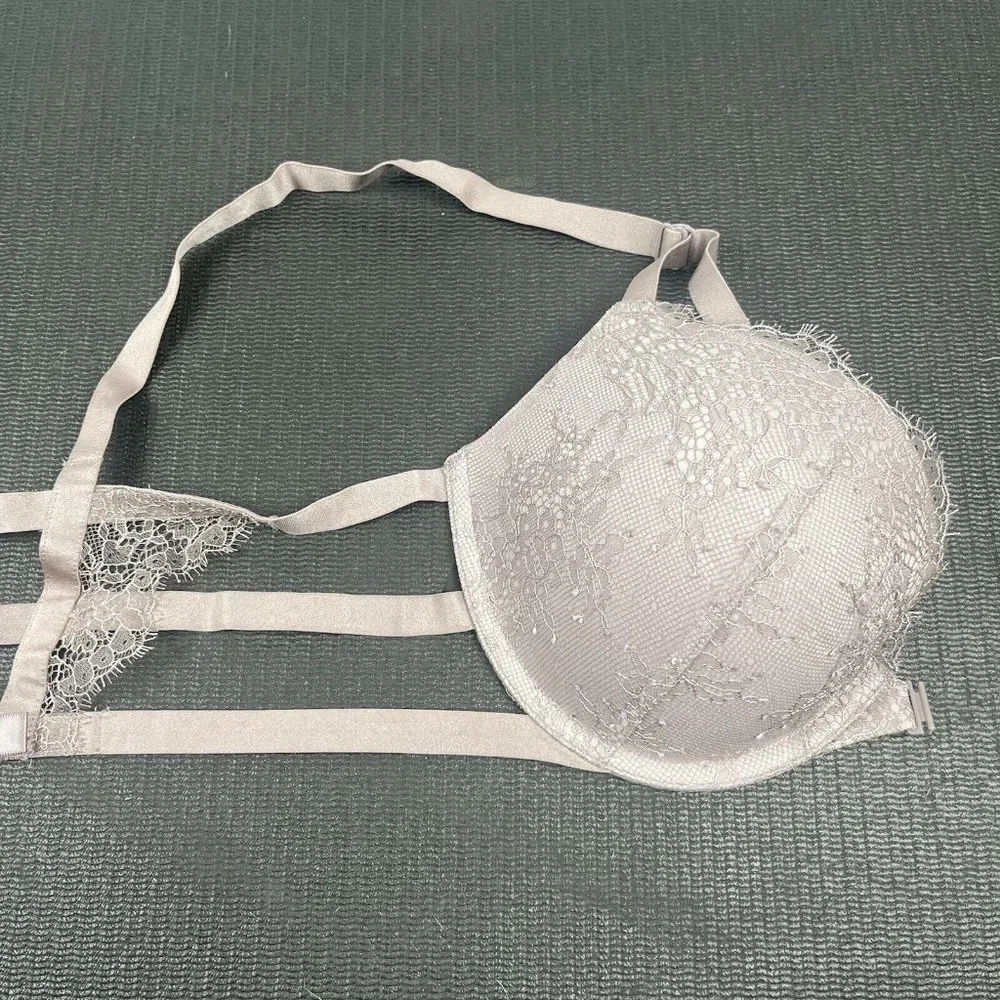 Victoria's Secret Bra Very Sexy Push Up 32DD Lavender Purple Lace Overlay 316902